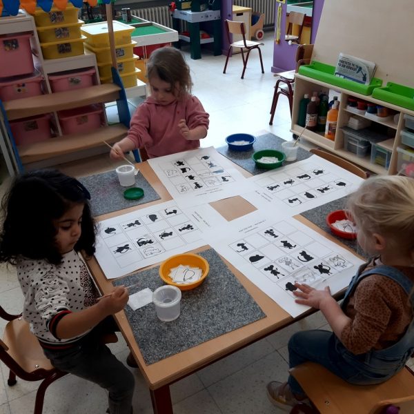 Vlinderklas : Een thema met het prentenboek "Kleine Muis zoekt een huis"