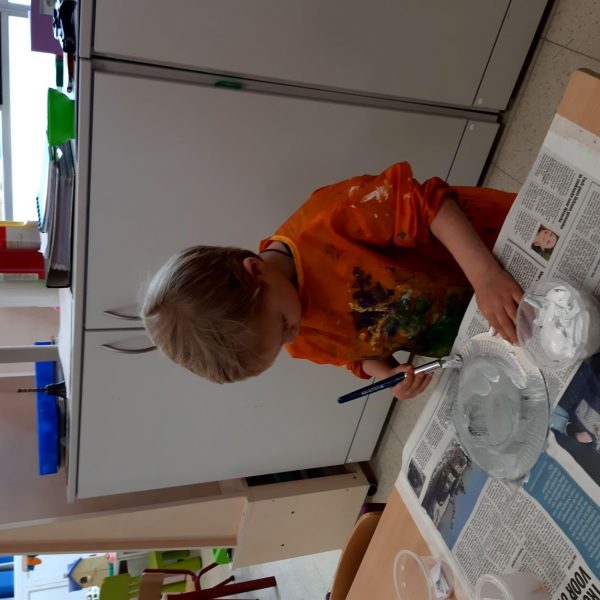 Vlinderklas : Een thema met het prentenboek "Kleine Muis zoekt een huis"