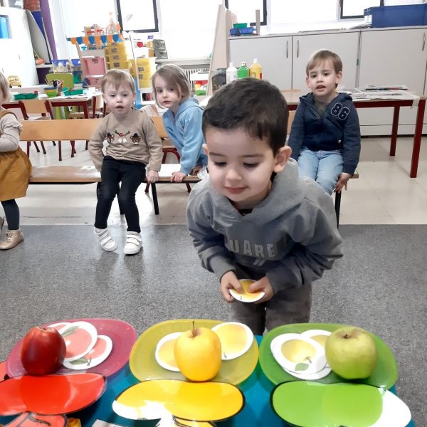 Vlinderklas : Een thema met het prentenboek "Kleine Muis zoekt een huis"