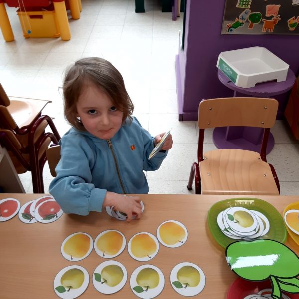 Vlinderklas : Een thema met het prentenboek "Kleine Muis zoekt een huis"