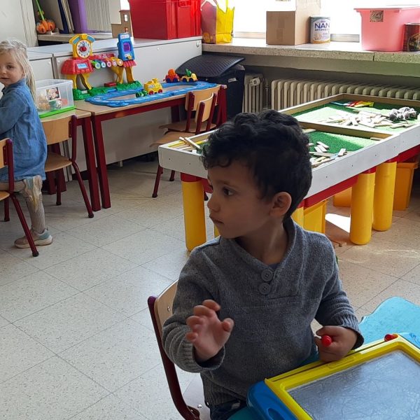 Vlinderklas : Een thema met het prentenboek "Kleine Muis zoekt een huis"