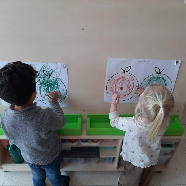 Vlinderklas : Een thema met het prentenboek "Kleine Muis zoekt een huis"