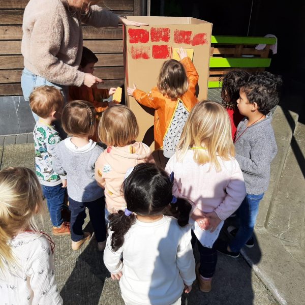Vlinderklas : Een thema met het prentenboek "Kleine Muis zoekt een huis"