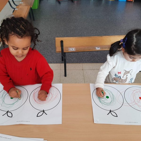 Vlinderklas : Een thema met het prentenboek "Kleine Muis zoekt een huis"