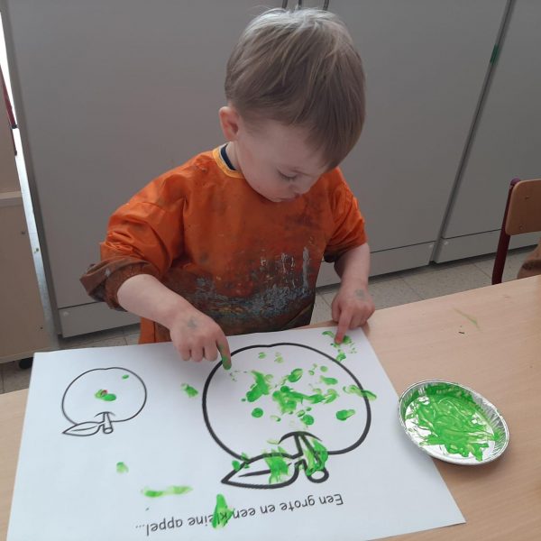 Vlinderklas : Een thema met het prentenboek "Kleine Muis zoekt een huis"
