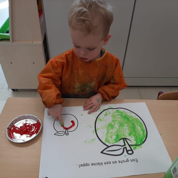 Vlinderklas : Een thema met het prentenboek "Kleine Muis zoekt een huis"
