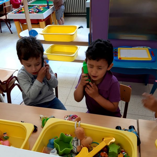 Vlinderklas : Joepie, met de fiets naar school!