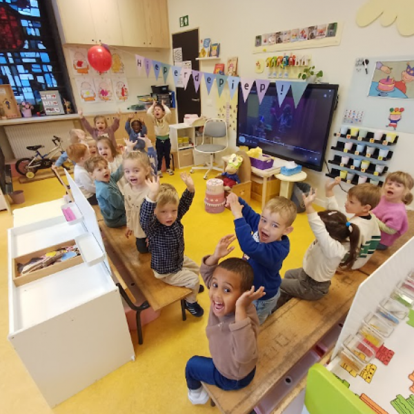 Vlinderklas: Hoera, Jules is jarig!