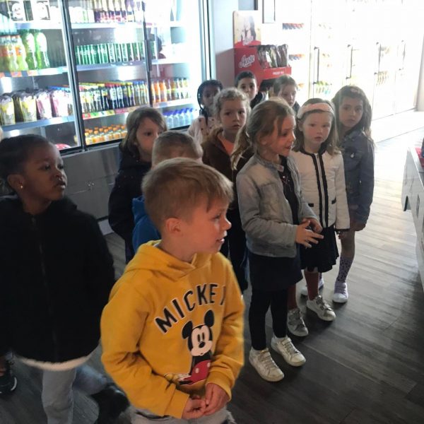 Olifantenklas: naar de bioscoop