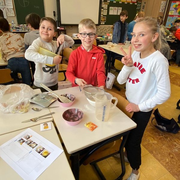 Cake party in het vijfde leerjaar