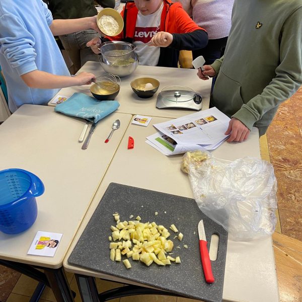 Cake party in het vijfde leerjaar