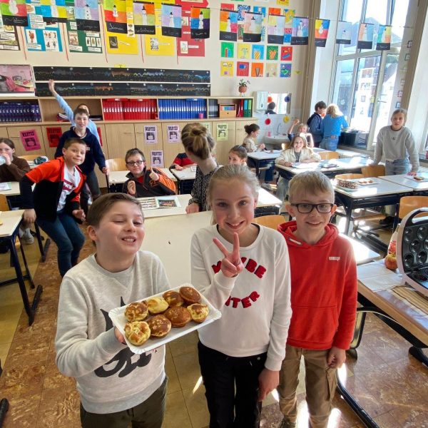 Cake party in het vijfde leerjaar