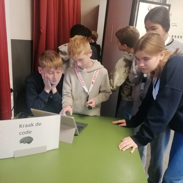 Bezoek aan VTI Waregem