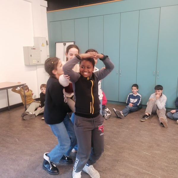 Drama: voertuigen maken